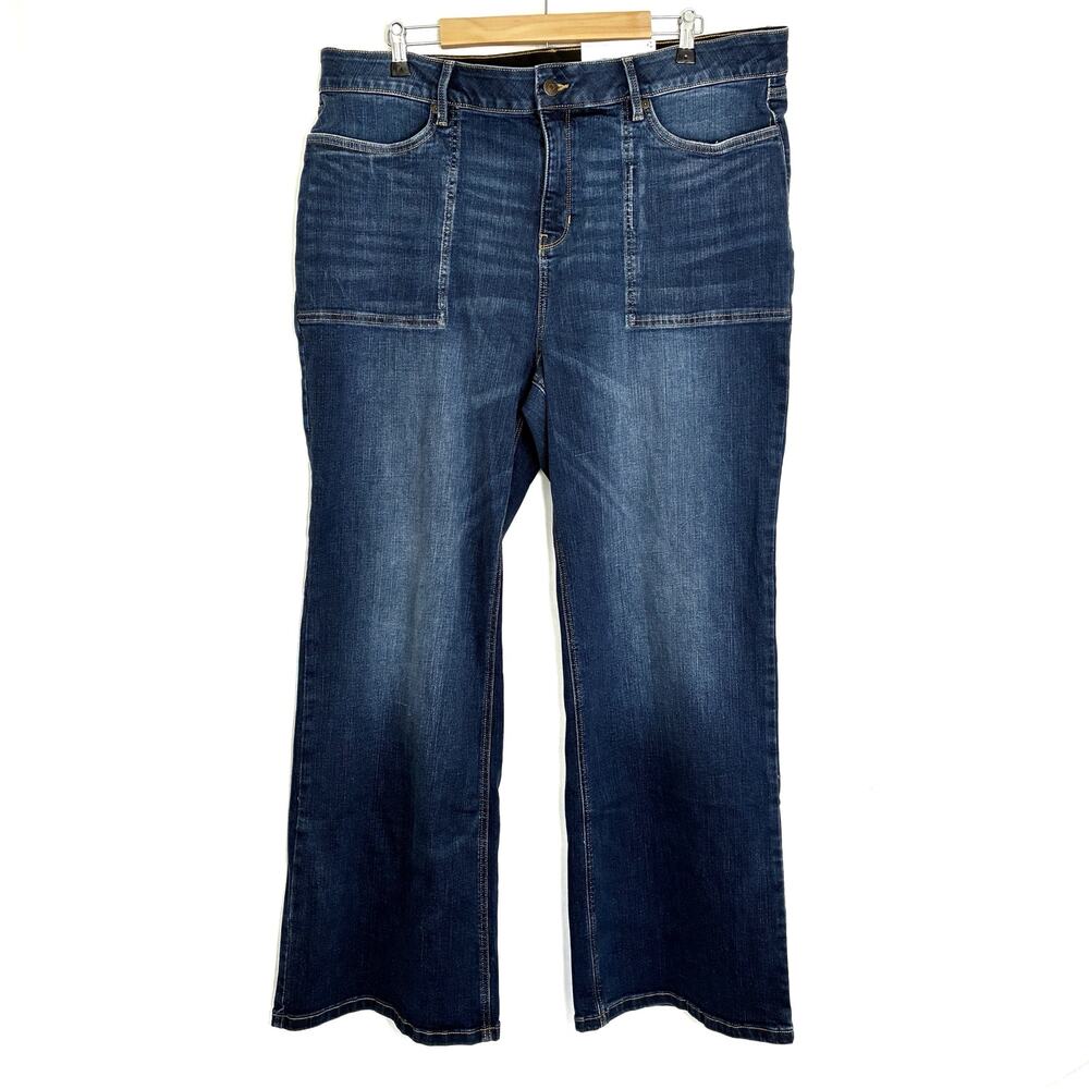 Liz Claiborne Calla Lily Wash Wide Leg High Rise Jeans Flexi-Fit NWT Womens 18